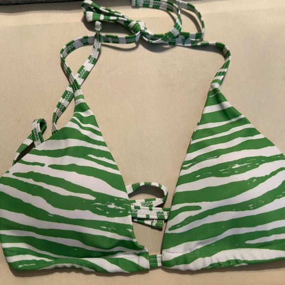 Green & white two piece, striped bikini size medium - Picture 2 of 8